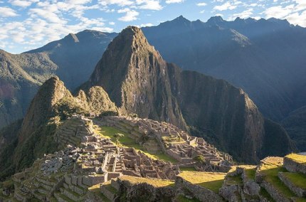 SunriseMachuPicchuSacredValleyUNESCO